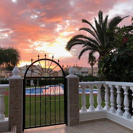Bungalow Torrevieja Argonautas المظهر الخارجي الصورة