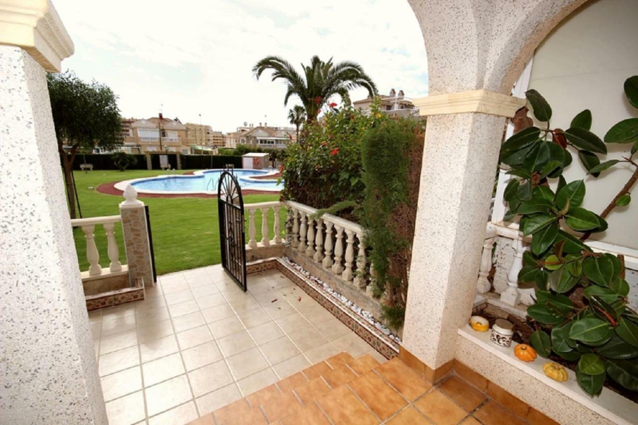 Bungalow Torrevieja Argonautas المظهر الخارجي الصورة
